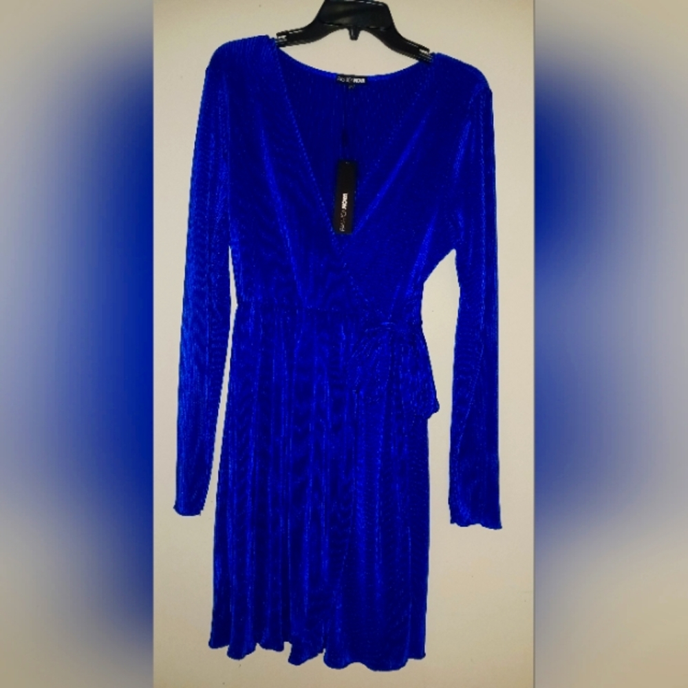 New BEAUTIFUL ROYAL BLUE FASHION NOVA FORMAL DRESS XL UNWORN UNUSED WITH TAGS